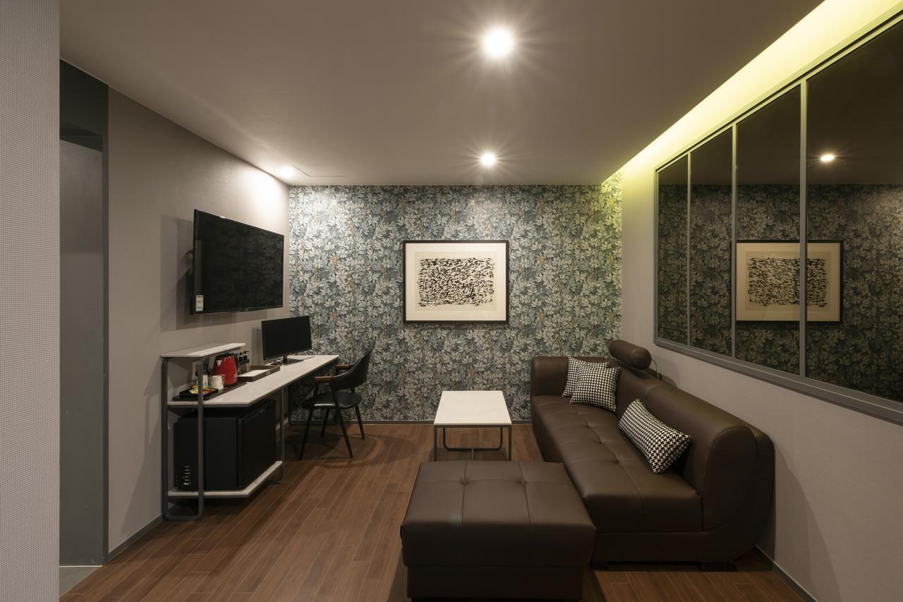 คูโพ บราวน์-ดอท โฮเทล Hotel ปูซาน ภายนอก รูปภาพ