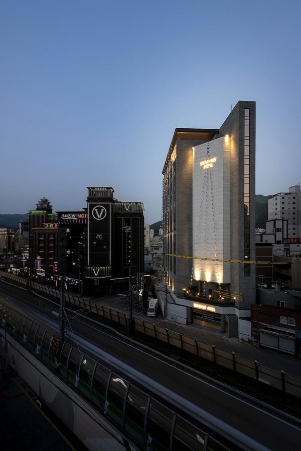 คูโพ บราวน์-ดอท โฮเทล Hotel ปูซาน ภายนอก รูปภาพ
